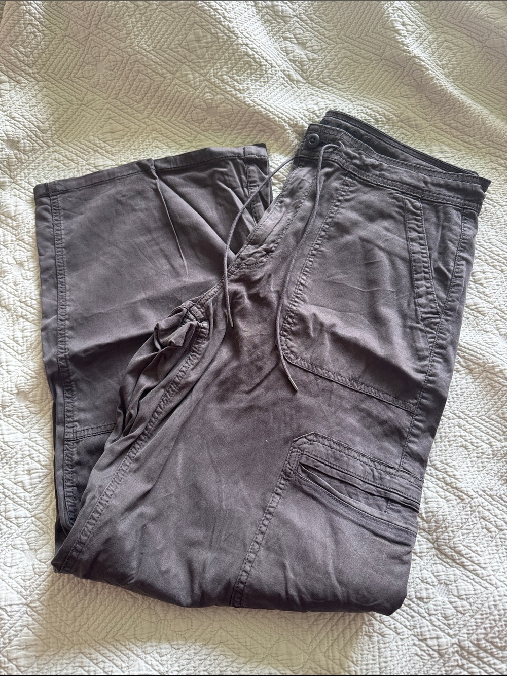 American Eagle Size 12 Stretch Jean cargo pants